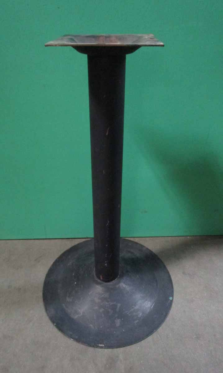 BLACK METAL BASE in TABLES/BASES/CHAIRS > BASES