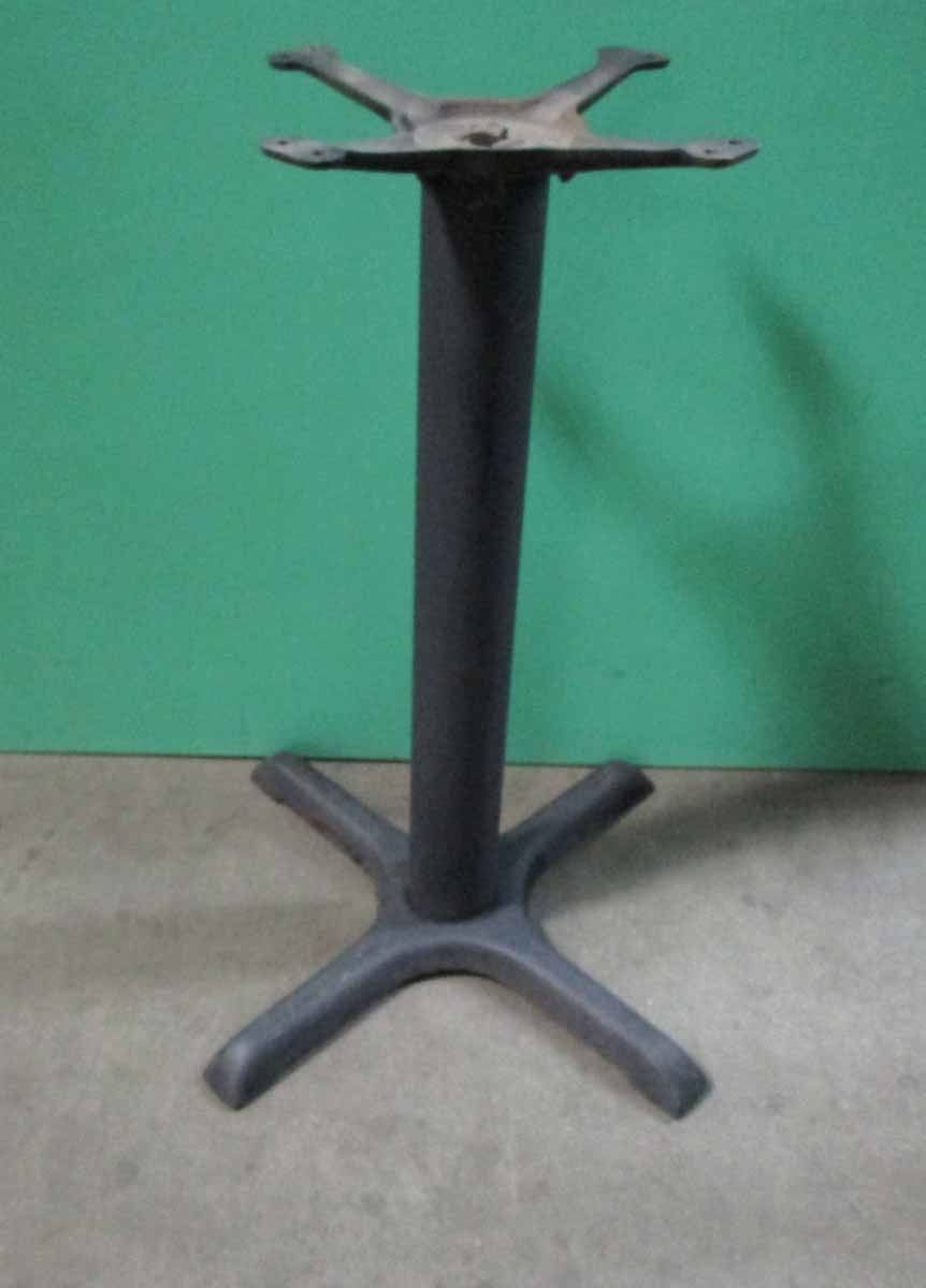 BLACK METAL BASE in TABLES/BASES/CHAIRS > BASES