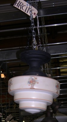 KITCHEN LIGHT