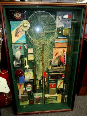 FISHING SHADOWBOX
