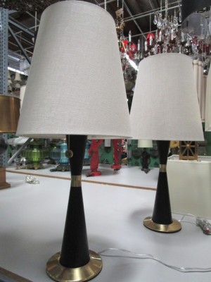 BK HOUR GLASS SHAPE