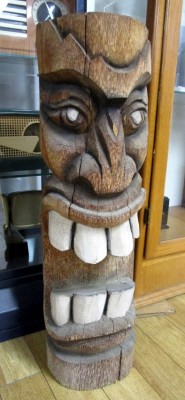 TIKI GOD TOTEM POLE