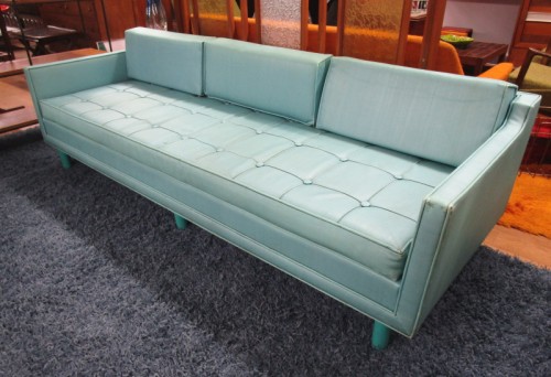 60`s LOW BACK SOFA