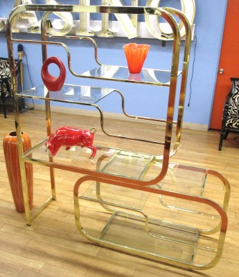 *GOLD SHELF UNIT