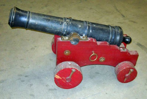 CANNON
