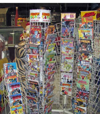 COMIC BOOK RACKS