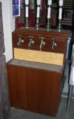 PUB BEER PULLS