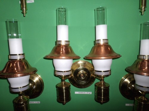 OIL LAMP STYLE