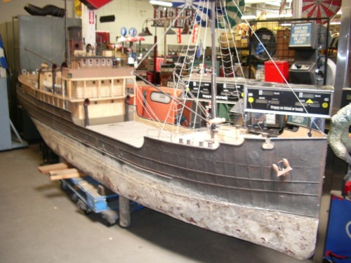 REPLICA SHIP FROM KING KONG
