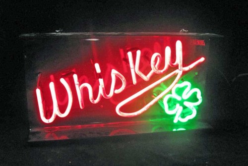 WHISKEY W/SHAMROCK