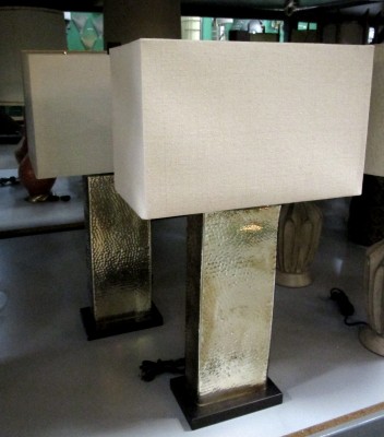 *HAMMERED LAMP
