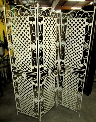 METAL LATTICE DIVIDER