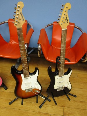 ELECTRIC GUITARS