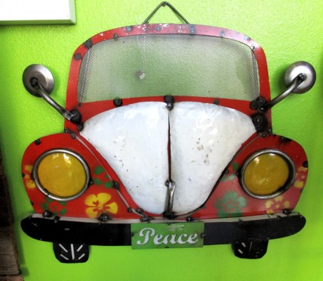 VW Beetle Car Metal Garden Ornamental Hanging Bracket 
