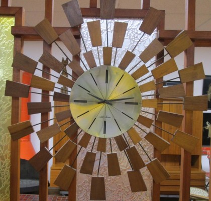 SPUTNIK CLOCK