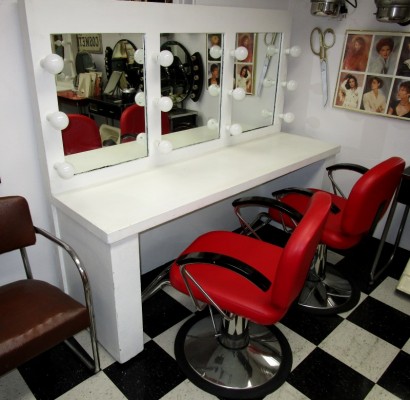 Make Up Table, Salon Vanity Table