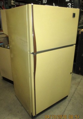 GE HARVEST YELLOW FRIDGE