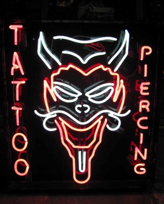 TATTOO NEON