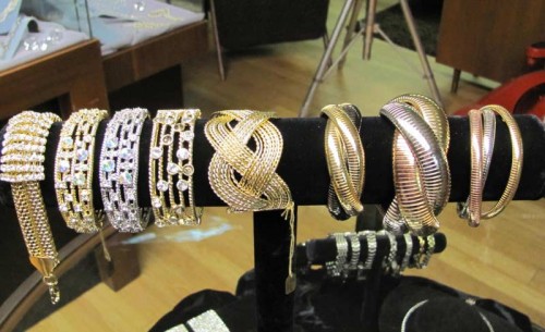 ASST.BRACELETS