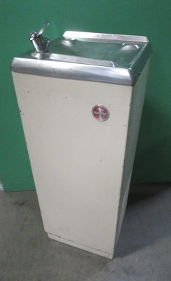 DRINKING FOUNTAIN