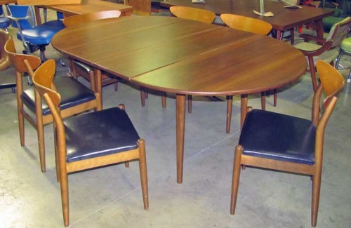 DANISH WOOD DINETTE