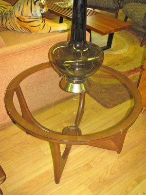 GLASS TABLE