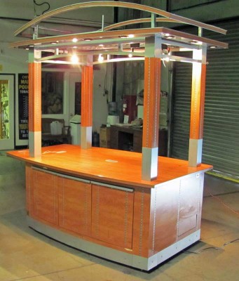 MODERN MALL CART