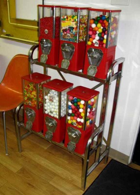GUMBALL MACHINES