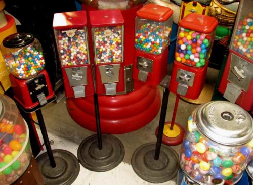 GUMBALL MACHINES