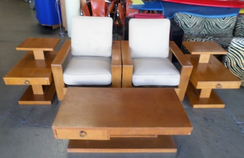 NEUTRA CHAIRS&LANE TABLES