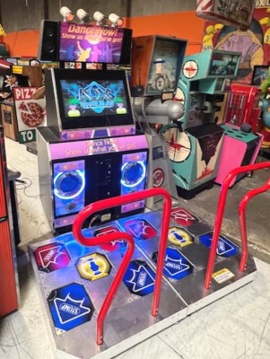 DANCE MACHINE VIDEO GAME
