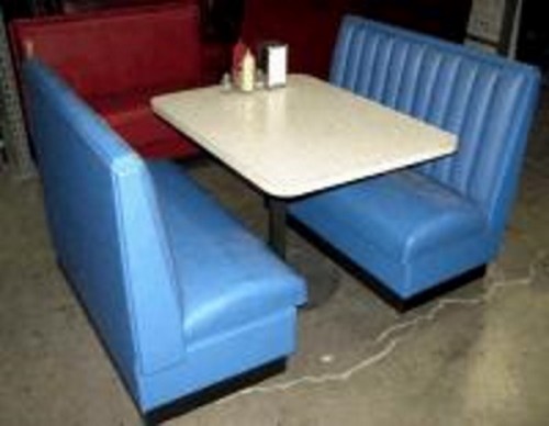 LIGHT BLUE DINER BOOTHS