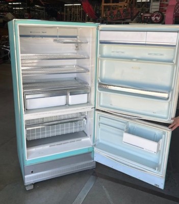 *FRIGIDAIRE