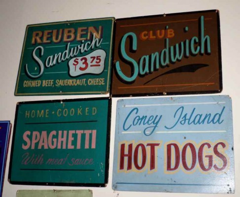 ASSORTED DINER SIGNS...
