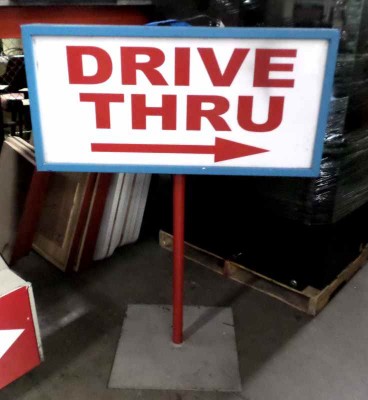 DRIVE-THRU/DO NOT ENTER SIGN