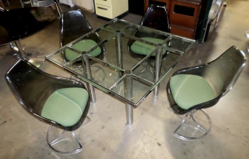 KNOLL GLASS DINETTE