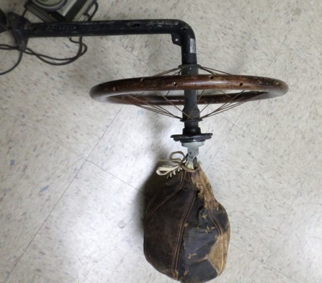 BOXING SPEED BAG