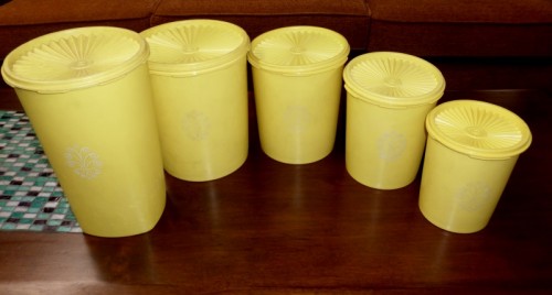 TUPPERWARE-5PC SET