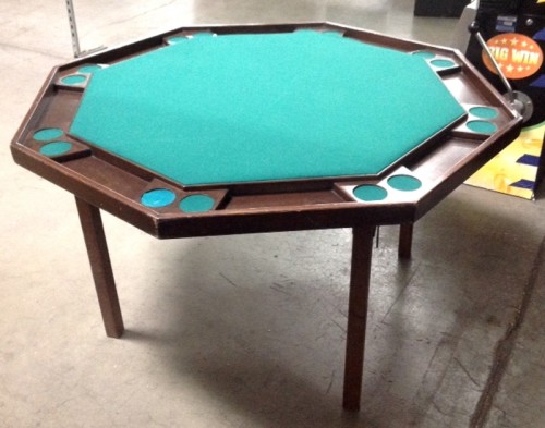 OCTAGON POKER TABLE
