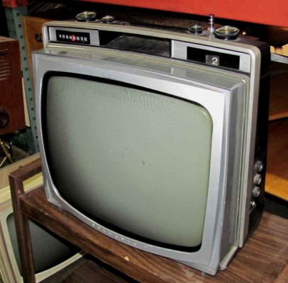 SYLVANIA TV