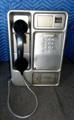 BRITISH PAY PHONE