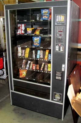 VENDING MACHINE