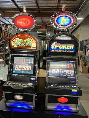 *VIDEO POKER MACHINES